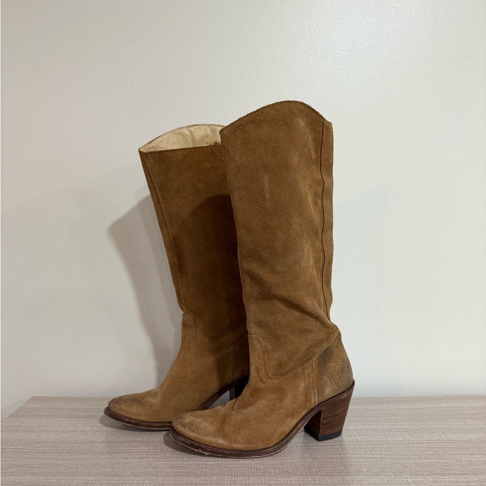 Frye Women's Brown Suede Heeled Boots